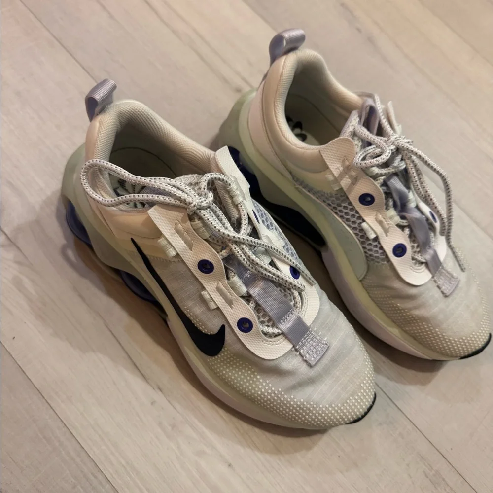 Nike air max